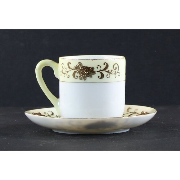 Teacup and Saucer Demitasse 1950s Japan Hand Painted 24k Gold Trim GC - Picture 5 of 12